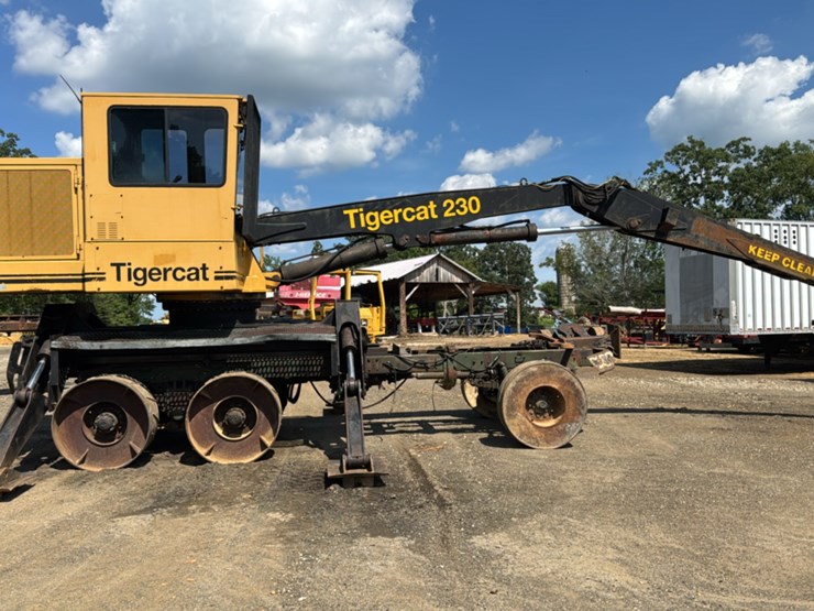 tigercat-230-image-5