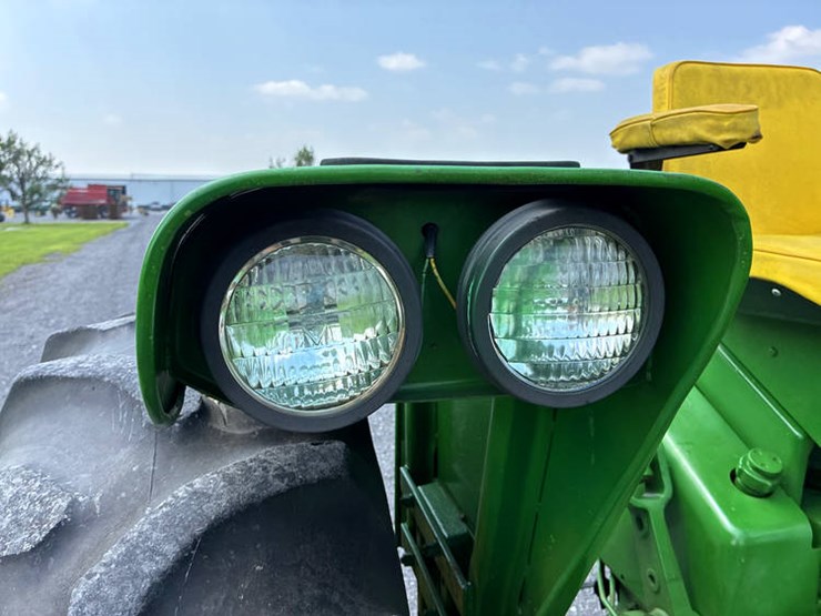 1963-john-deere-4010-image-14
