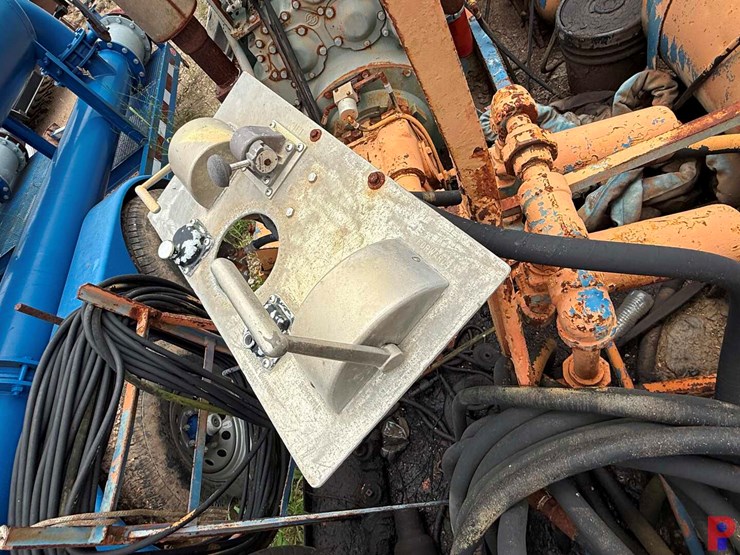 bowen-3.5-120-ton-power-swivel-skidded-unit-image-5