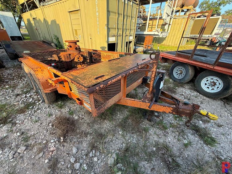 12’-t/a-bumper-pull-trailer-w/-townsend-5k-hyd.-dbl.-bop-image-1