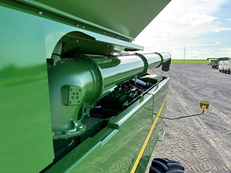 2024-john-deere-s790-image-95
