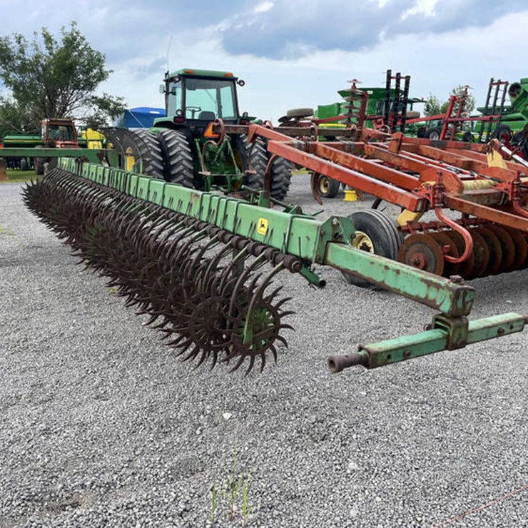 JOHN DEERE 400