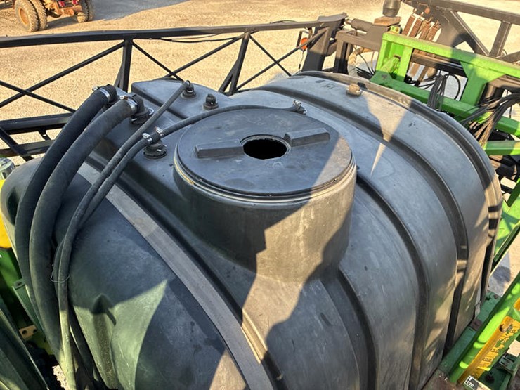 1999-john-deere-4700-image-93