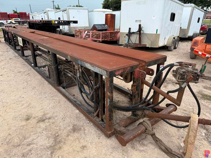 40’l-x-50”w-x-45”h-skidded-catwalk-image-2