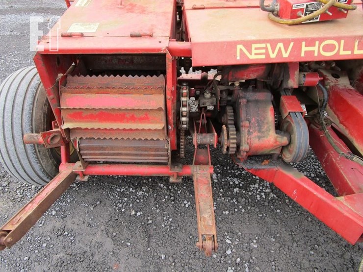 new-holland-718-image-3