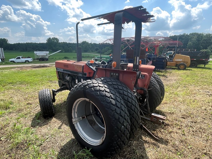 case-ih-485-image-3