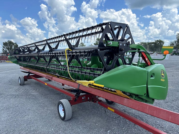 2016-john-deere-630f-image-1