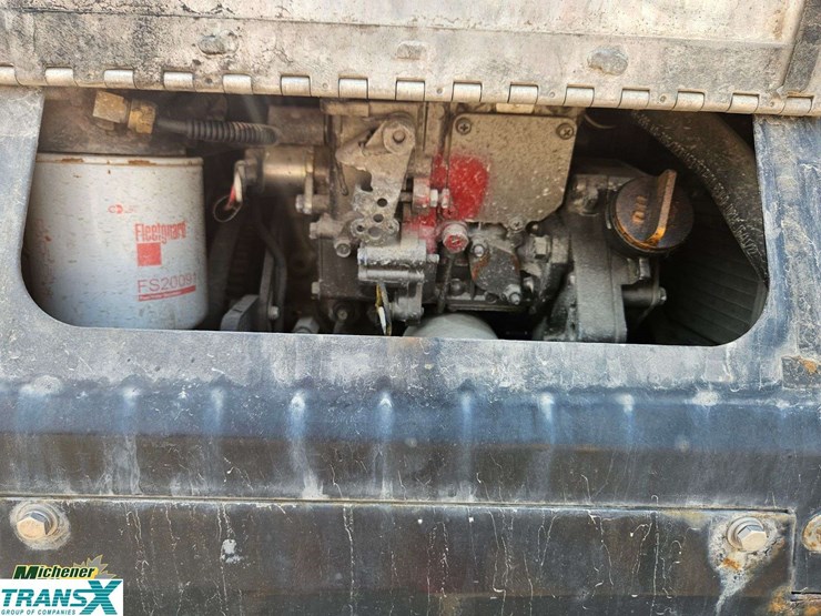 2020-peterbilt-579-image-13