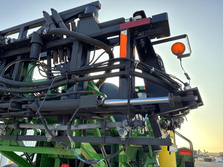 1999-john-deere-4700-image-53