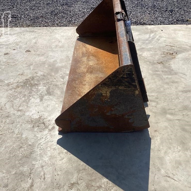 78" SKID STEER LOADER BUCKET