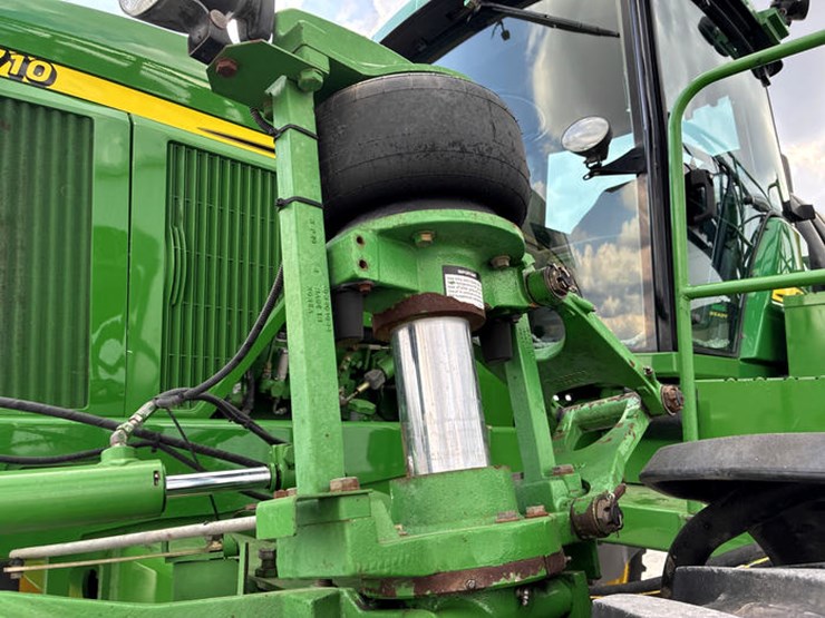 2003-john-deere-4710-image-61