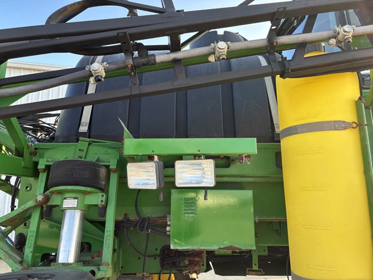 1999-john-deere-4700-image-35