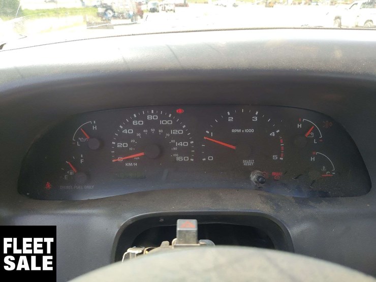 2003-ford-f550-image-10