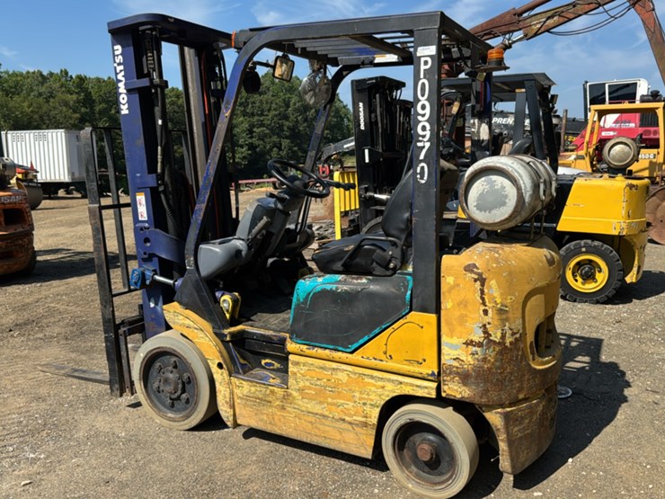 komatsu-fg20-11-image-3