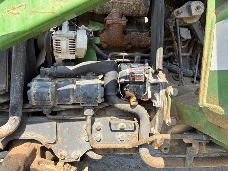 2001-john-deere-4300-image-15
