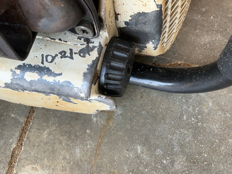 #101-•-stihl-chainsaw-image-12