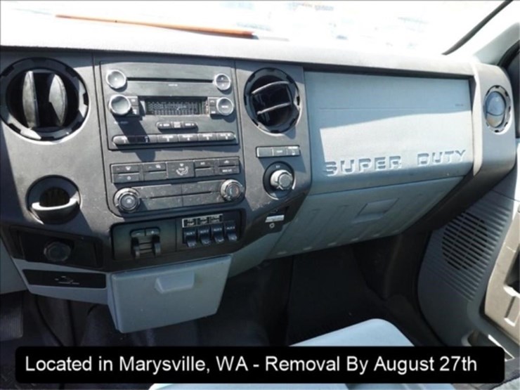 2013-ford-f550-image-9