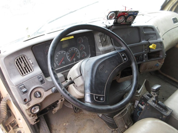 2001-sterling-acterra-image-17
