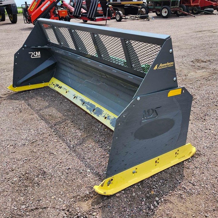 2020 MDS Snow Pusher Plow