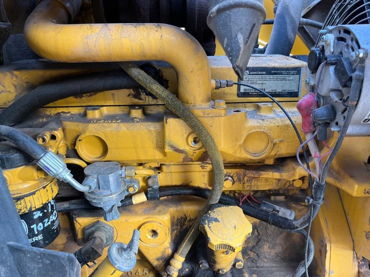 deere-410g-image-26