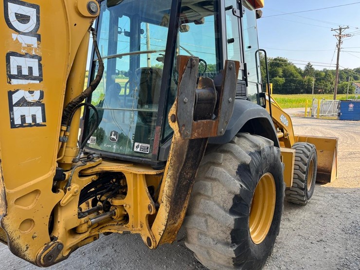 deere-410g-image-21