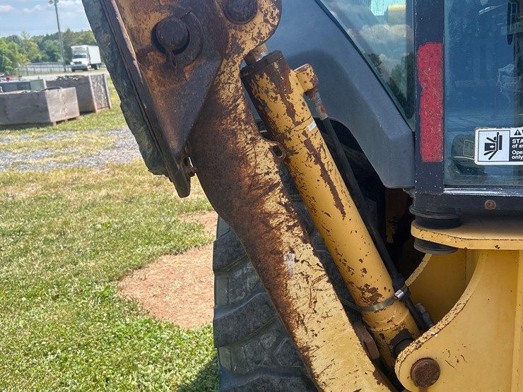 deere-310g-image-16