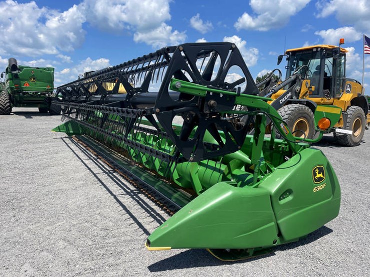 2010-john-deere-630f-image-1
