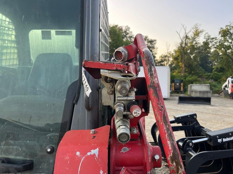takeuchi-tl12r2-image-10