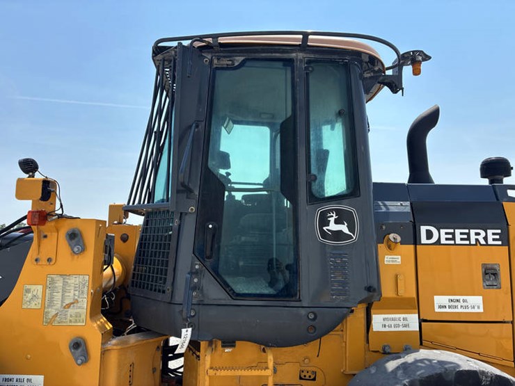 2018-john-deere-2018-image-33