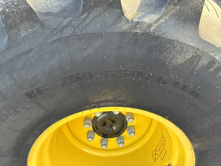 2024-john-deere-s790-image-38