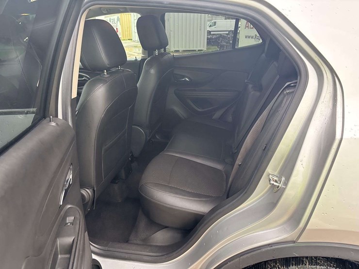 2017-buick-encore-image-14