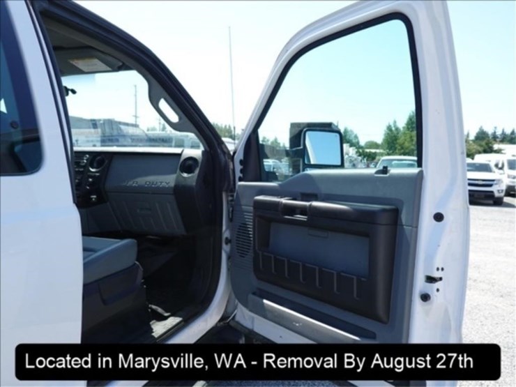 2014-ford-f550-image-3