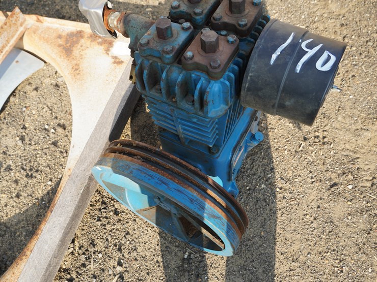 #140-•-quincy-air-compressor-image-2