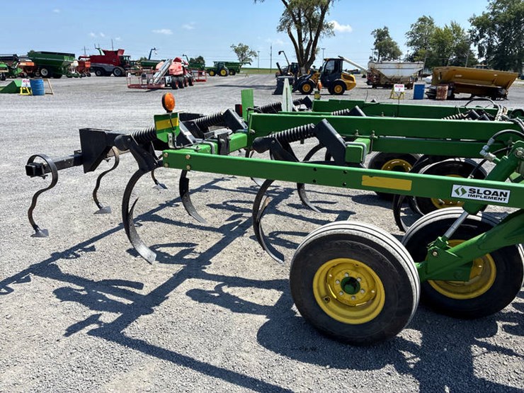 2014-john-deere-714-image-37
