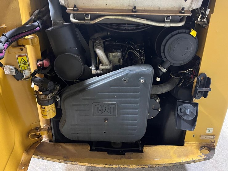 caterpillar-279c2-image-16