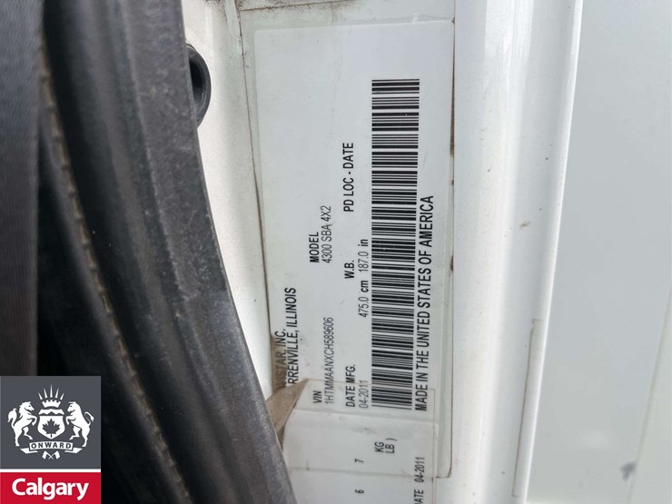 2012-international-durastar-4300-image-6