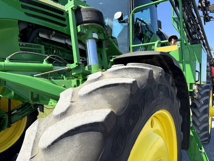 2005-john-deere-4720-image-14