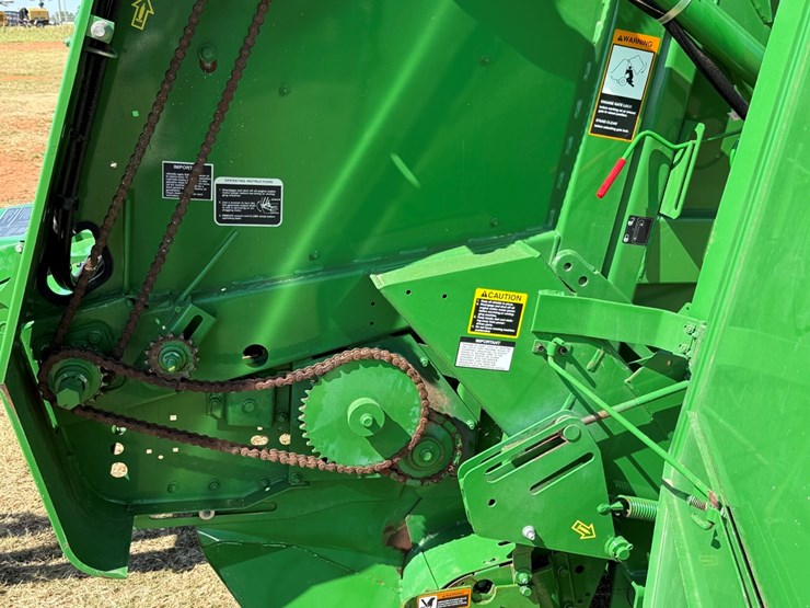 2021-john-deere-450e-image-7