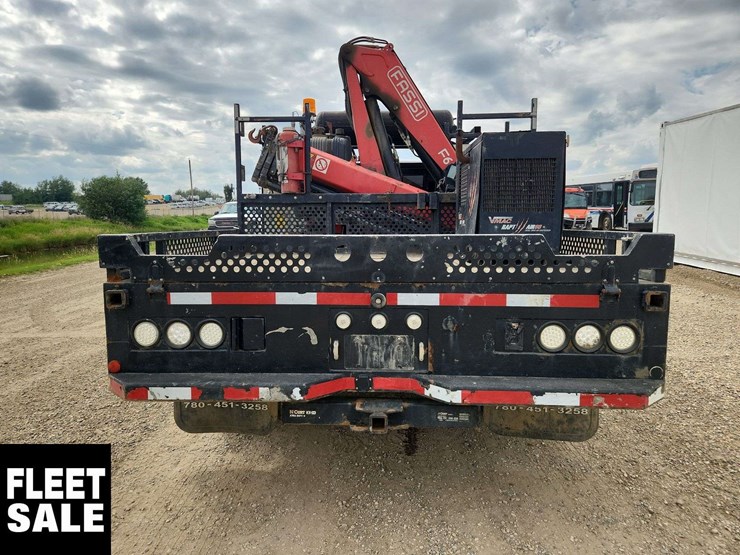 2016-ford-f550-image-25