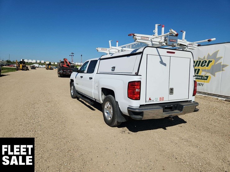 2018-chevrolet-silverado-1500-ls-image-3