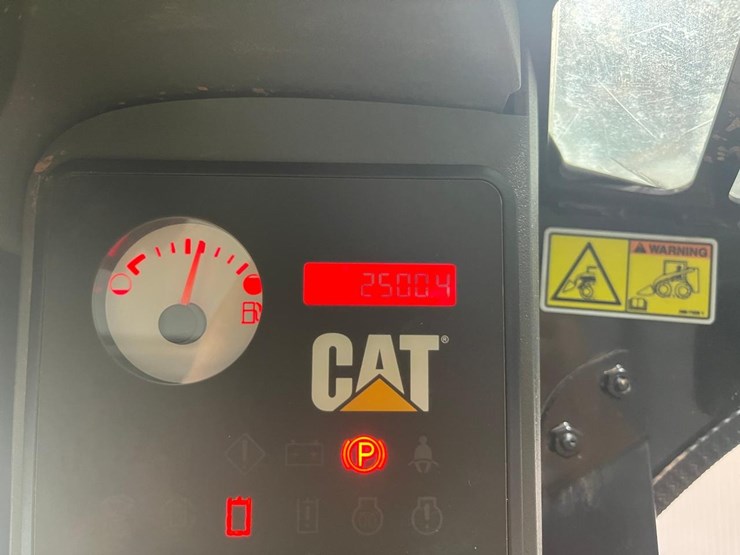 caterpillar-279c2-image-22
