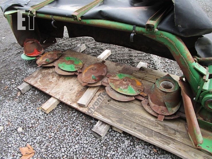 john-deere-260-image-5