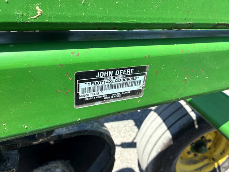 2014-john-deere-714-image-2