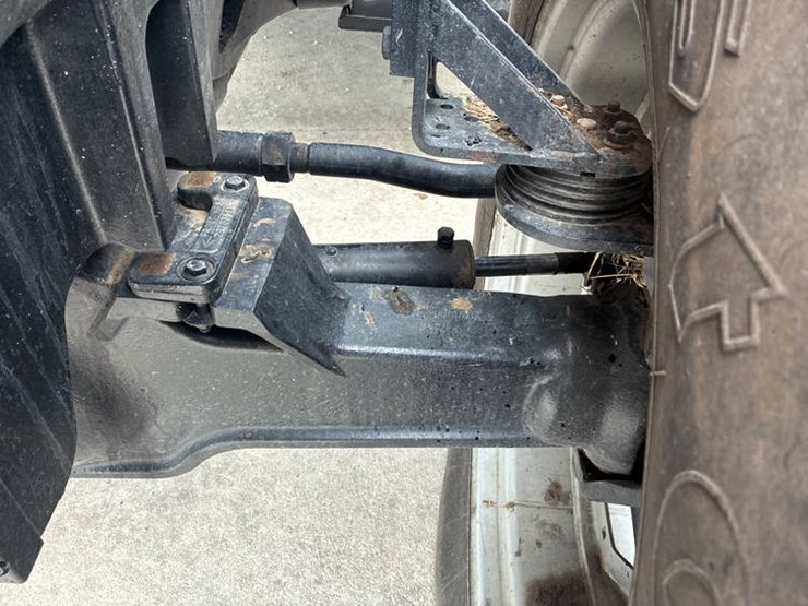 2002-john-deere-2630-image-54