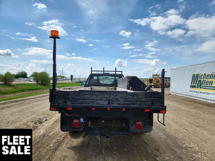 2004-ford-f350-image-14