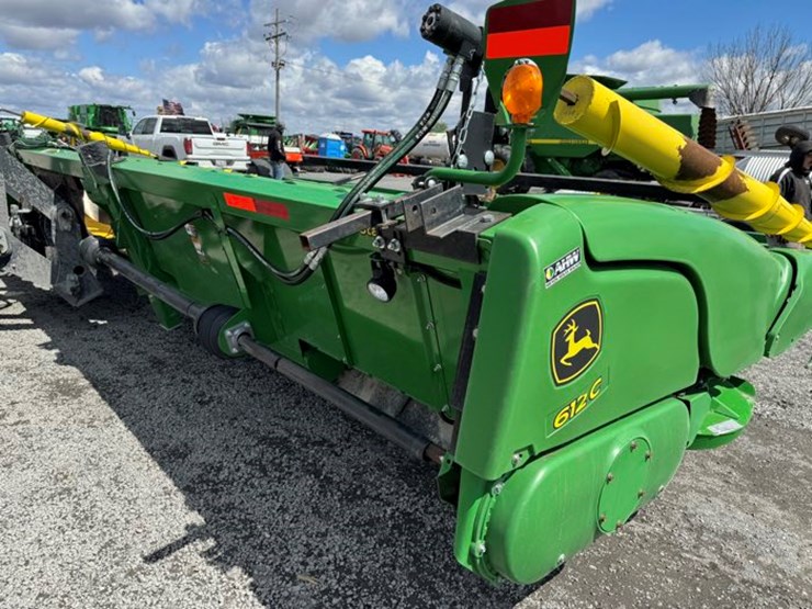 2013-john-deere-612c-image-18
