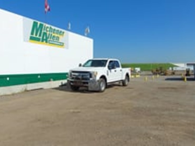2017-ford-f250-image-21