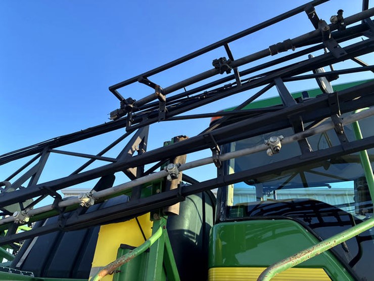 1999-john-deere-4700-image-46
