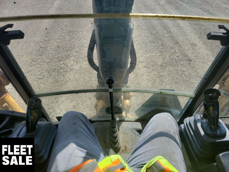 2009-deere-410j-image-15