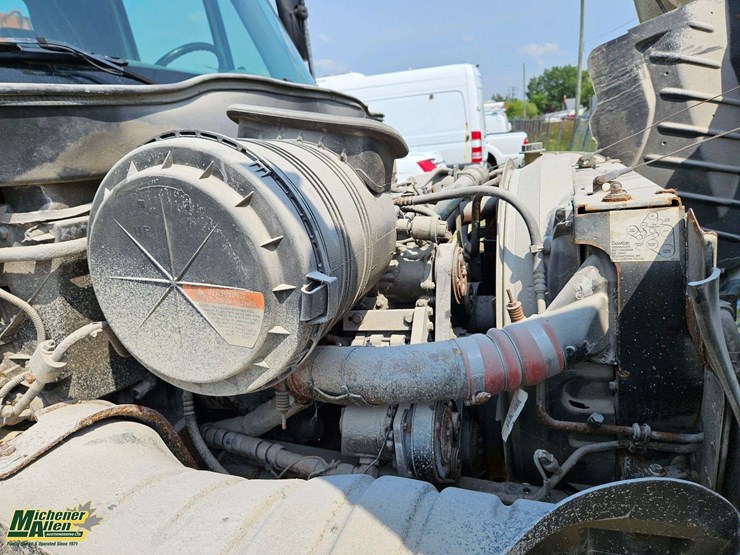 2006-international-durastar-4400-image-20